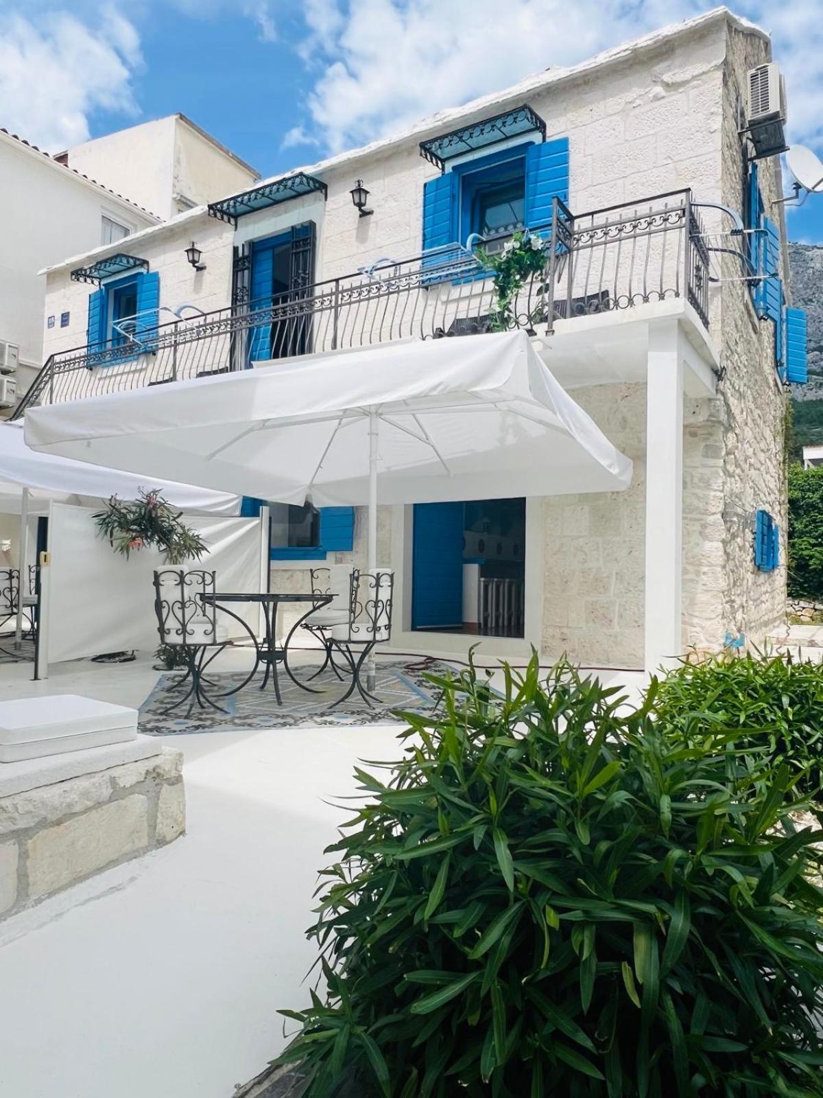 Pkm Apartments Baška Voda Extérieur photo